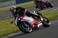 Motorcycle-action-photographs;donington;donington-park-leicestershire;donington-photographs;event-digital-images;eventdigitalimages;no-limits-trackday;peter-wileman-photography;trackday;trackday-digital-images;trackday-photos