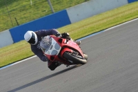 Motorcycle-action-photographs;donington;donington-park-leicestershire;donington-photographs;event-digital-images;eventdigitalimages;no-limits-trackday;peter-wileman-photography;trackday;trackday-digital-images;trackday-photos