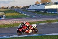 Motorcycle-action-photographs;donington;donington-park-leicestershire;donington-photographs;event-digital-images;eventdigitalimages;no-limits-trackday;peter-wileman-photography;trackday;trackday-digital-images;trackday-photos