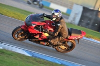 Motorcycle-action-photographs;donington;donington-park-leicestershire;donington-photographs;event-digital-images;eventdigitalimages;no-limits-trackday;peter-wileman-photography;trackday;trackday-digital-images;trackday-photos