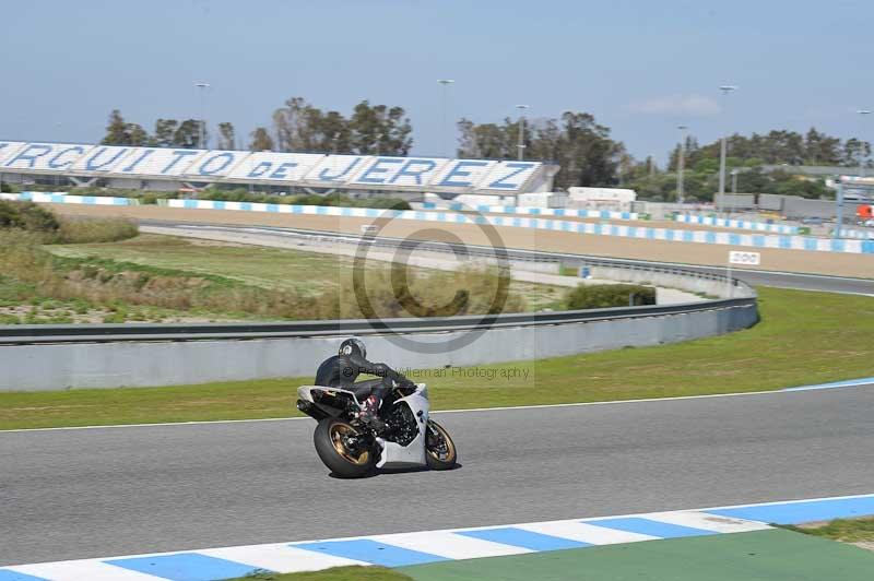 jerez;motorbikes;nov 2012;peter wileman photography;spain;trackday;trackday digital images;tracksense