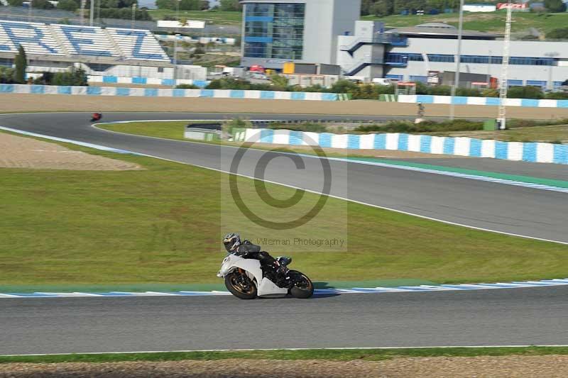 jerez;motorbikes;nov 2012;peter wileman photography;spain;trackday;trackday digital images;tracksense