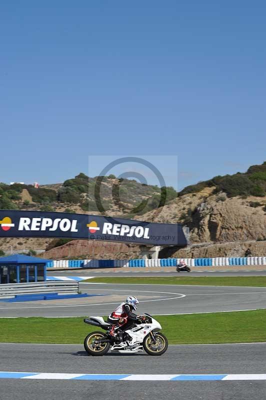 jerez;motorbikes;nov 2012;peter wileman photography;spain;trackday;trackday digital images;tracksense