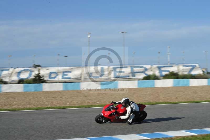 jerez;motorbikes;nov 2012;peter wileman photography;spain;trackday;trackday digital images;tracksense