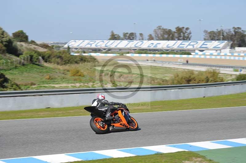 jerez;motorbikes;nov 2012;peter wileman photography;spain;trackday;trackday digital images;tracksense