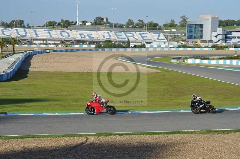 jerez;motorbikes;nov 2012;peter wileman photography;spain;trackday;trackday digital images;tracksense