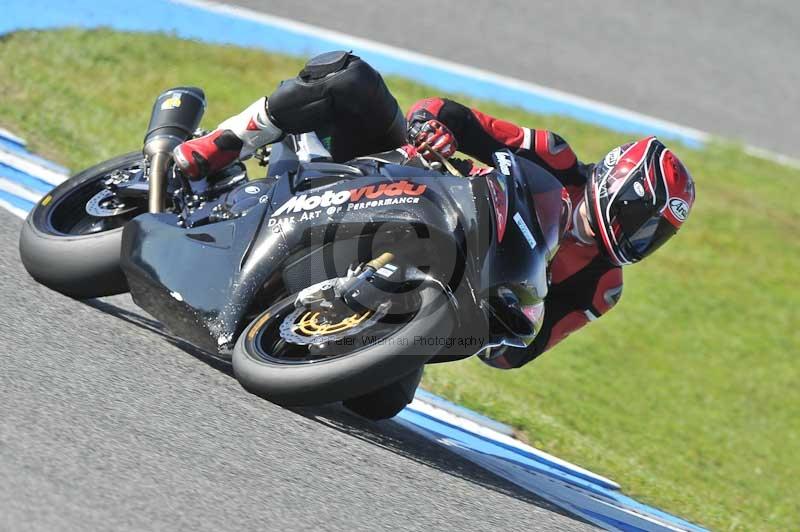 jerez;motorbikes;nov 2012;peter wileman photography;spain;trackday;trackday digital images;tracksense