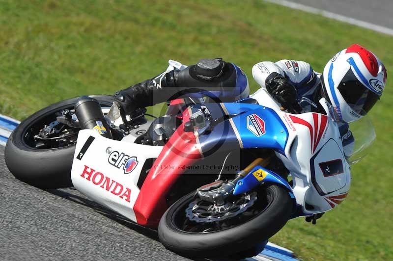 jerez;motorbikes;nov 2012;peter wileman photography;spain;trackday;trackday digital images;tracksense