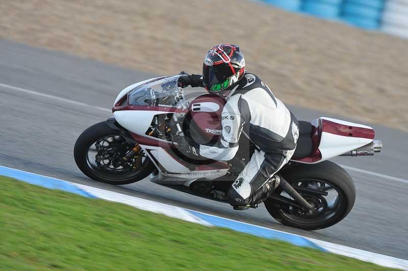 jerez;motorbikes;nov 2012;peter wileman photography;spain;trackday;trackday digital images;tracksense