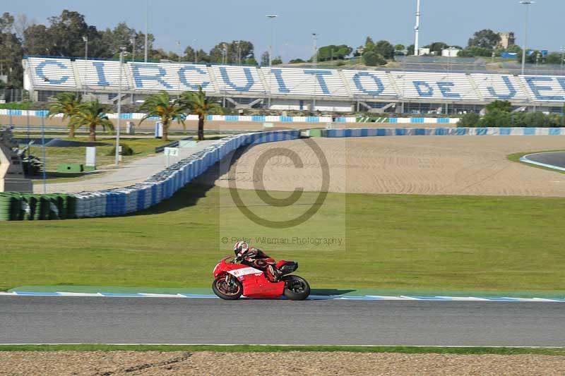 jerez;motorbikes;nov 2012;peter wileman photography;spain;trackday;trackday digital images;tracksense