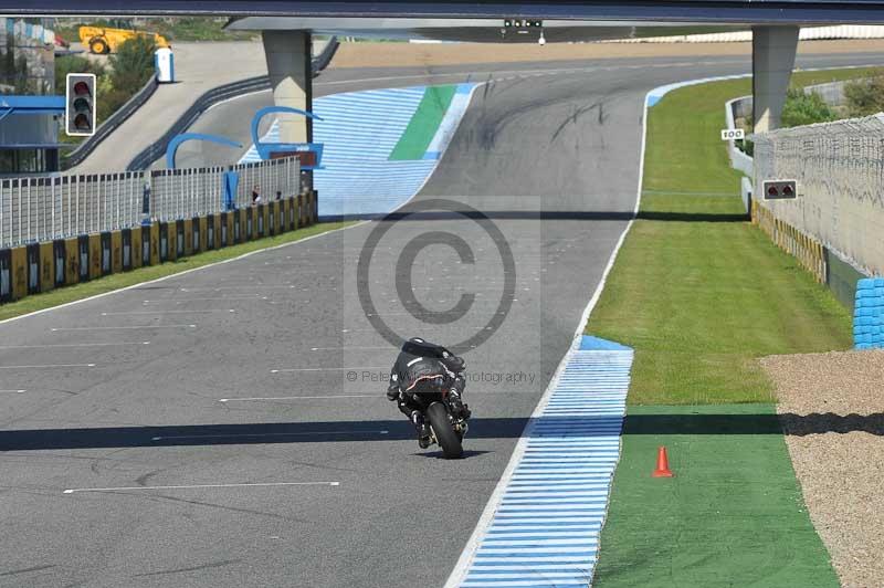 jerez;motorbikes;nov 2012;peter wileman photography;spain;trackday;trackday digital images;tracksense