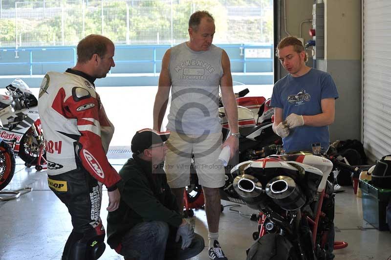 jerez;motorbikes;nov 2012;peter wileman photography;spain;trackday;trackday digital images;tracksense