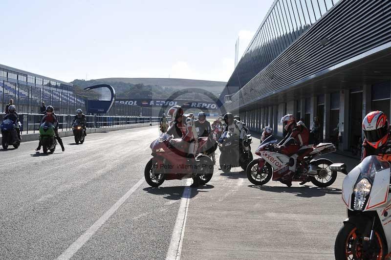 jerez;motorbikes;nov 2012;peter wileman photography;spain;trackday;trackday digital images;tracksense