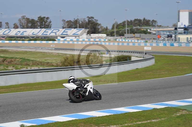 jerez;motorbikes;nov 2012;peter wileman photography;spain;trackday;trackday digital images;tracksense