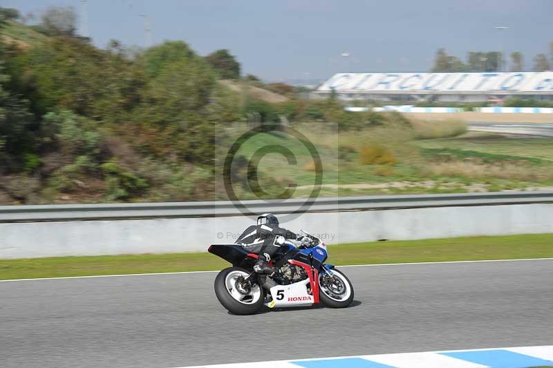 jerez;motorbikes;no limits;nov 2012;peter wileman photography;spain;trackday;trackday digital images