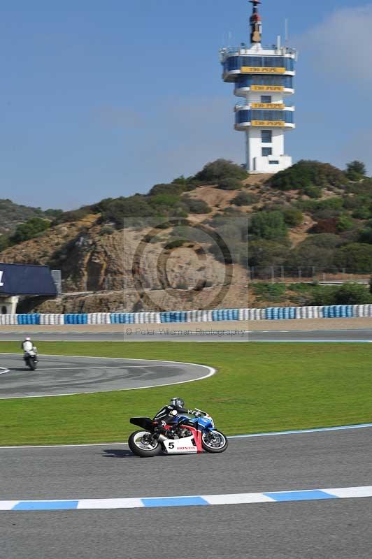 jerez;motorbikes;no limits;nov 2012;peter wileman photography;spain;trackday;trackday digital images