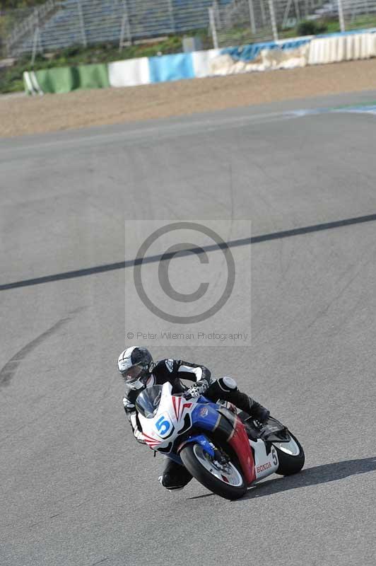 jerez;motorbikes;no limits;nov 2012;peter wileman photography;spain;trackday;trackday digital images