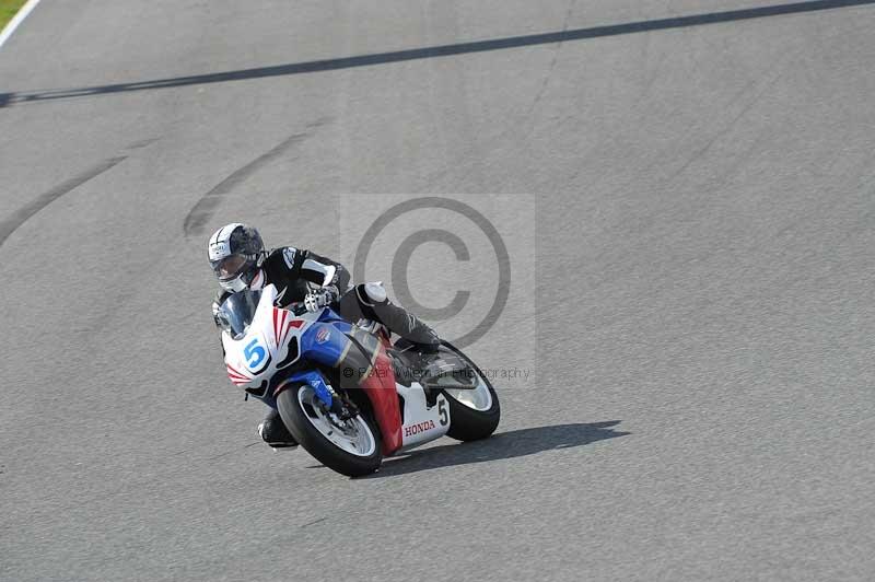 jerez;motorbikes;no limits;nov 2012;peter wileman photography;spain;trackday;trackday digital images