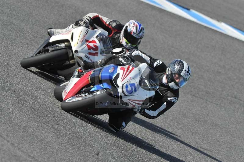 jerez;motorbikes;no limits;nov 2012;peter wileman photography;spain;trackday;trackday digital images