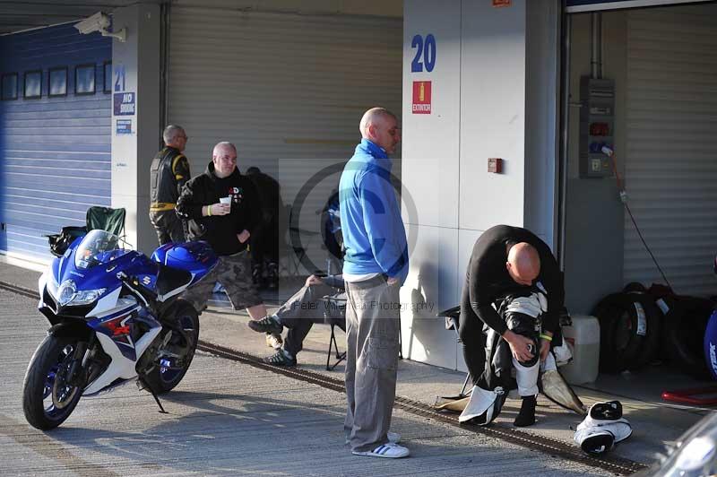 jerez;motorbikes;no limits;nov 2012;peter wileman photography;spain;trackday;trackday digital images