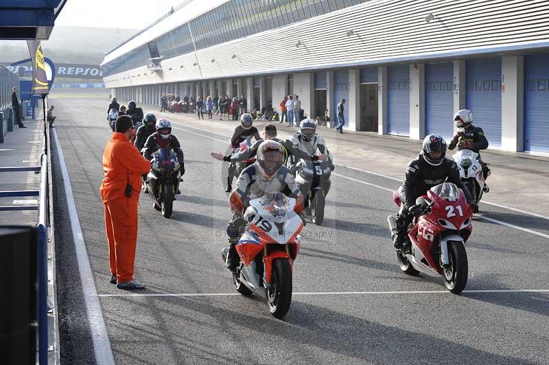 jerez;motorbikes;no limits;nov 2012;peter wileman photography;spain;trackday;trackday digital images