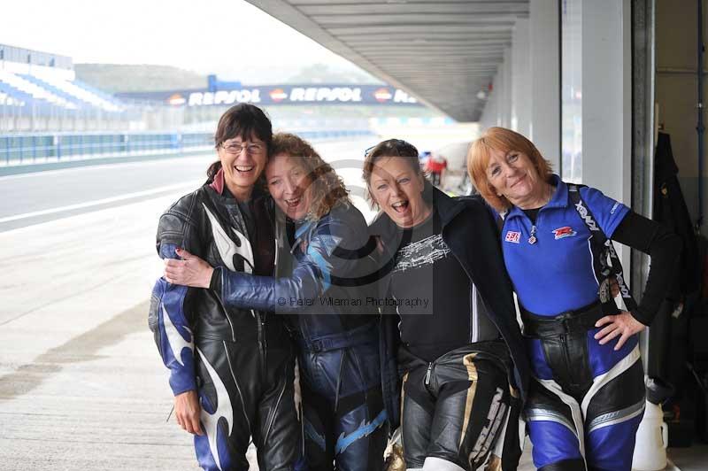 jerez;motorbikes;no limits;nov 2012;peter wileman photography;spain;trackday;trackday digital images