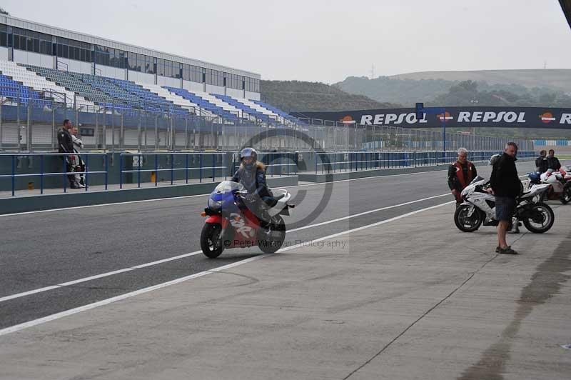 jerez;motorbikes;no limits;nov 2012;peter wileman photography;spain;trackday;trackday digital images