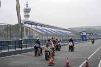 jerez;motorbikes;no-limits;nov-2012;peter-wileman-photography;spain;trackday;trackday-digital-images