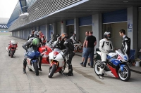 jerez;motorbikes;no-limits;nov-2012;peter-wileman-photography;spain;trackday;trackday-digital-images