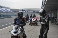 jerez;motorbikes;no-limits;nov-2012;peter-wileman-photography;spain;trackday;trackday-digital-images