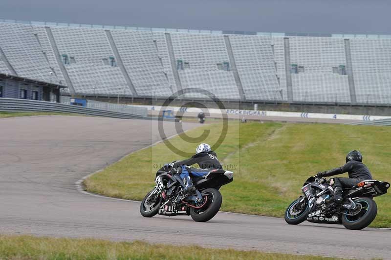 Rockingham no limits trackday;enduro digital images;event digital images;eventdigitalimages;no limits trackdays;peter wileman photography;racing digital images;rockingham raceway northamptonshire;rockingham trackday photographs;trackday digital images;trackday photos