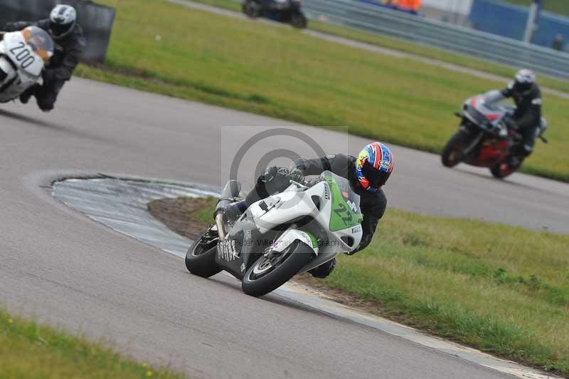 Rockingham no limits trackday;enduro digital images;event digital images;eventdigitalimages;no limits trackdays;peter wileman photography;racing digital images;rockingham raceway northamptonshire;rockingham trackday photographs;trackday digital images;trackday photos