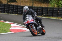 Motorcycle-action-photographs;Trackday-digital-images;cadwell;cadwell-park-photographs;event-digital-images;eventdigitalimages;motor-racing-louth-lincolnshire;no-limits-trackdays;peter-wileman-photography;trackday;trackday-photos