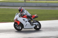 Motorcycle-action-photographs;Trackday-digital-images;event-digital-images;eventdigitalimages;no-limits-trackday;peter-wileman-photography;snetterton;snetterton-circuit-norfolk;snetterton-photographs;trackday;trackday-photos