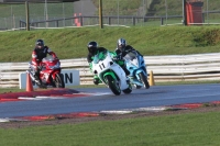 Motorcycle-action-photographs;Trackday-digital-images;event-digital-images;eventdigitalimages;no-limits-trackday;peter-wileman-photography;snetterton;snetterton-circuit-norfolk;snetterton-photographs;trackday;trackday-photos