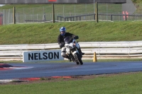 Motorcycle-action-photographs;Trackday-digital-images;event-digital-images;eventdigitalimages;no-limits-trackday;peter-wileman-photography;snetterton;snetterton-circuit-norfolk;snetterton-photographs;trackday;trackday-photos