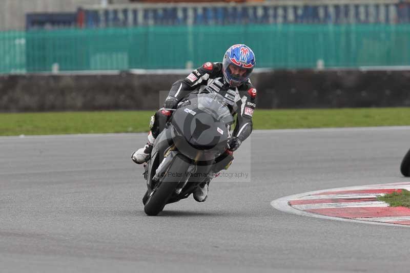 Motorcycle action photographs;Trackday digital images;event digital images;eventdigitalimages;no limits trackday;peter wileman photography;snetterton;snetterton circuit norfolk;snetterton photographs;trackday;trackday photos