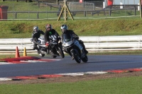 Motorcycle-action-photographs;Trackday-digital-images;event-digital-images;eventdigitalimages;no-limits-trackday;peter-wileman-photography;snetterton;snetterton-circuit-norfolk;snetterton-photographs;trackday;trackday-photos