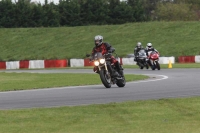 Motorcycle-action-photographs;Trackday-digital-images;event-digital-images;eventdigitalimages;no-limits-trackday;peter-wileman-photography;snetterton;snetterton-circuit-norfolk;snetterton-photographs;trackday;trackday-photos