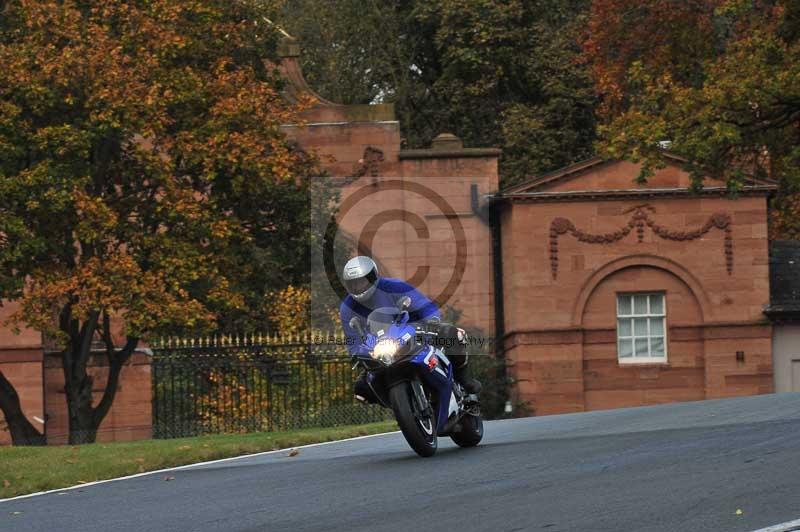 Motorcycle action photographs;Trackday digital images;event digital images;eventdigitalimages;no limits trackday;oulton park;oulton park circuit cheshire;oulton park photographs;peter wileman photography;trackday;trackday photos