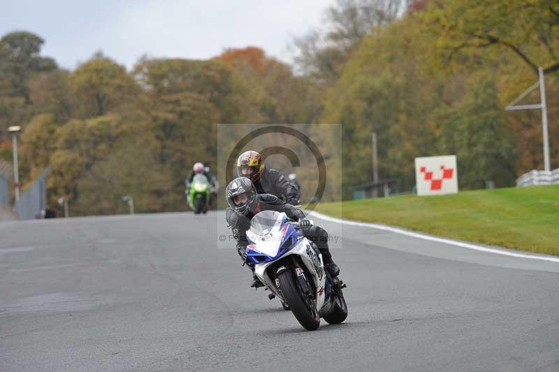 Motorcycle action photographs;Trackday digital images;event digital images;eventdigitalimages;no limits trackday;oulton park;oulton park circuit cheshire;oulton park photographs;peter wileman photography;trackday;trackday photos