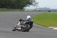 Motorcycle-action-photographs;cadwell;cadwell-park-photographs;event-digital-images;eventdigitalimages;motor-racing-louth-lincolnshire;no-limits-trackdays;peter-wileman-photography;trackday;trackday-digital-images;trackday-photos