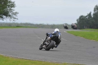 Motorcycle-action-photographs;cadwell;cadwell-park-photographs;event-digital-images;eventdigitalimages;motor-racing-louth-lincolnshire;no-limits-trackdays;peter-wileman-photography;trackday;trackday-digital-images;trackday-photos