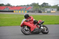 Motorcycle-action-photographs;cadwell;cadwell-park-photographs;event-digital-images;eventdigitalimages;motor-racing-louth-lincolnshire;no-limits-trackdays;peter-wileman-photography;trackday;trackday-digital-images;trackday-photos