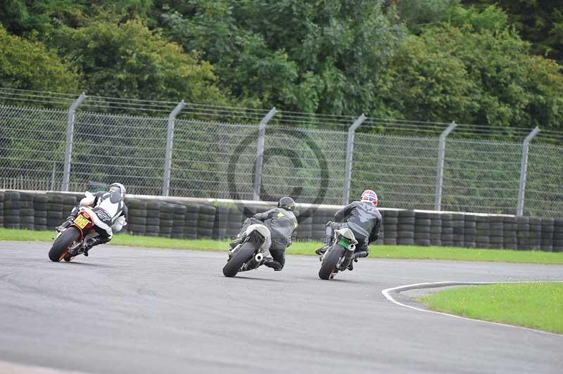 Motorcycle action photographs;cadwell;cadwell park photographs;event digital images;eventdigitalimages;motor racing louth lincolnshire;no limits trackdays;peter wileman photography;trackday;trackday digital images;trackday photos