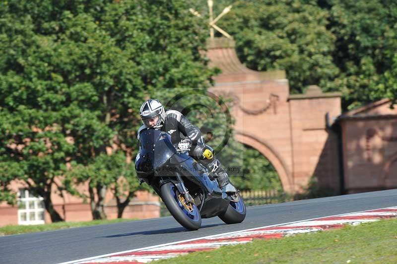 enduro digital images;event digital images;eventdigitalimages;no limits trackdays;oulton no limits trackday;oulton park cheshire;oulton trackday photographs;peter wileman photography;racing digital images;trackday digital images;trackday photos