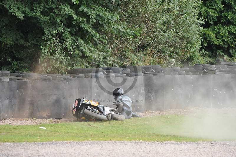 enduro digital images;event digital images;eventdigitalimages;no limits trackdays;oulton no limits trackday;oulton park cheshire;oulton trackday photographs;peter wileman photography;racing digital images;trackday digital images;trackday photos