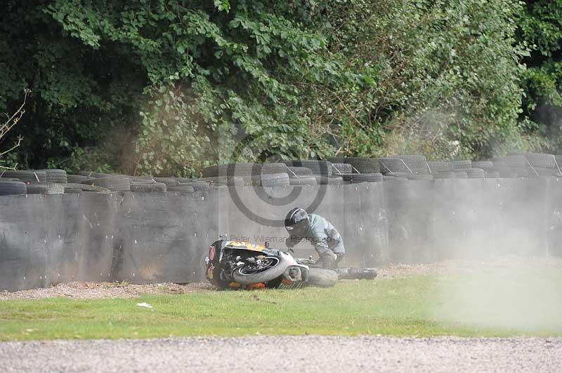 enduro digital images;event digital images;eventdigitalimages;no limits trackdays;oulton no limits trackday;oulton park cheshire;oulton trackday photographs;peter wileman photography;racing digital images;trackday digital images;trackday photos