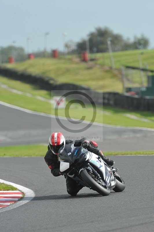 enduro digital images;event digital images;eventdigitalimages;no limits trackdays;oulton no limits trackday;oulton park cheshire;oulton trackday photographs;peter wileman photography;racing digital images;trackday digital images;trackday photos