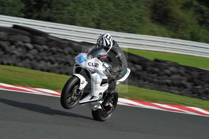 enduro digital images;event digital images;eventdigitalimages;no limits trackdays;oulton no limits trackday;oulton park cheshire;oulton trackday photographs;peter wileman photography;racing digital images;trackday digital images;trackday photos